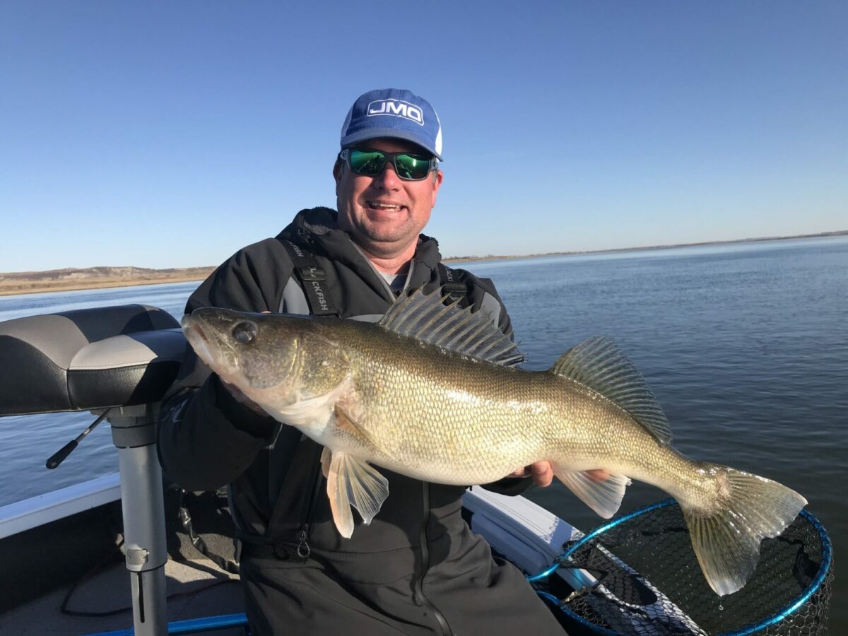 river fishing for walleye