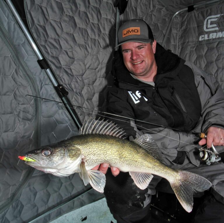 ice fishing extreme conditions