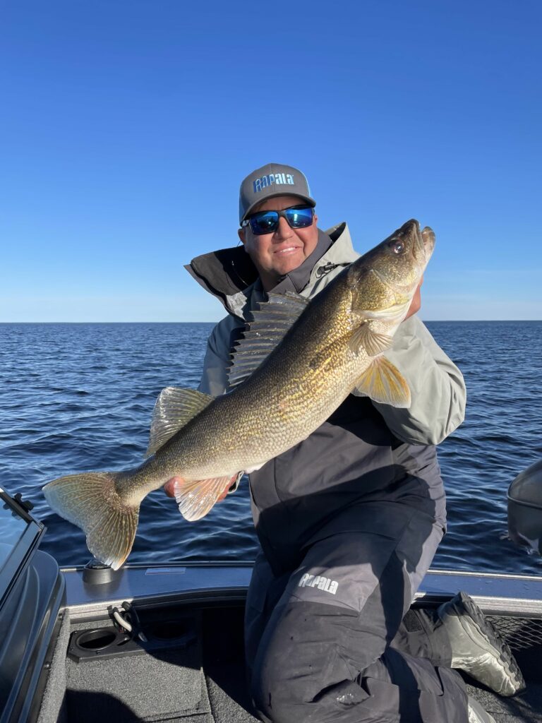 Suspending Jerkbaits for Winter River Walleyes