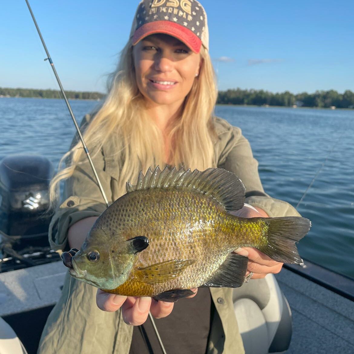 Panfish Secrets: How to Find And Catch Panfish ALL Year Long