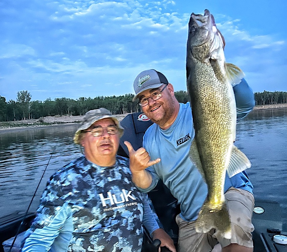 Snap Jigging Walleyes with NEW Glide Baits!! (Full Breakdown