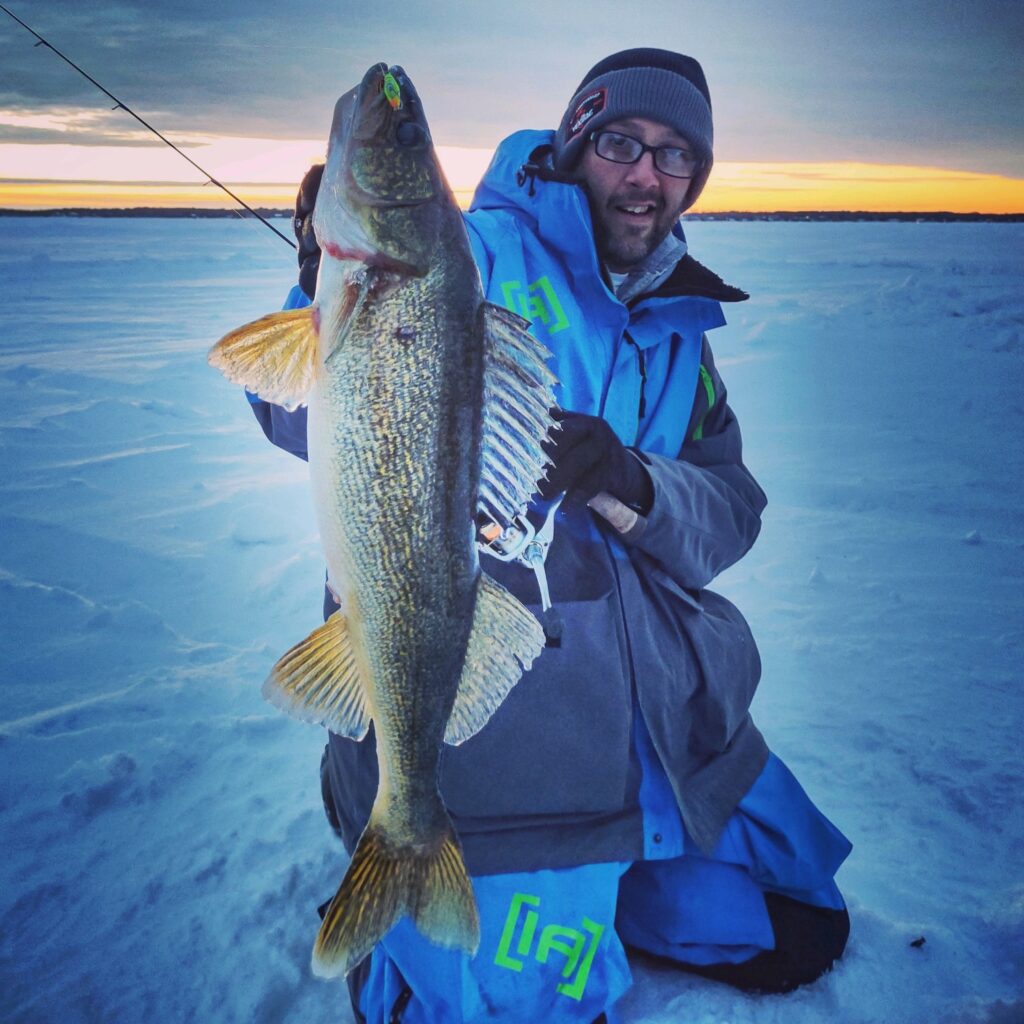 Tips for Red Lake Early Ice Walleye w/ Matt Breuer - Virtual Angling